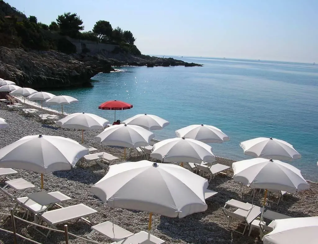 Maison Du Citron Apartment Vallecrosia 0*,  Italy